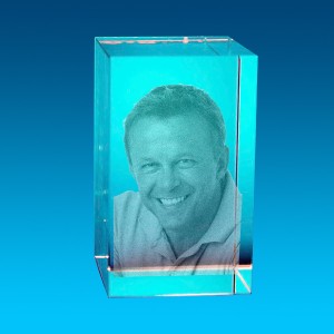 2D Crystal Photo Tower 80 x 50 x 50