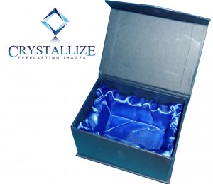 Crystallize-presentation-box-open